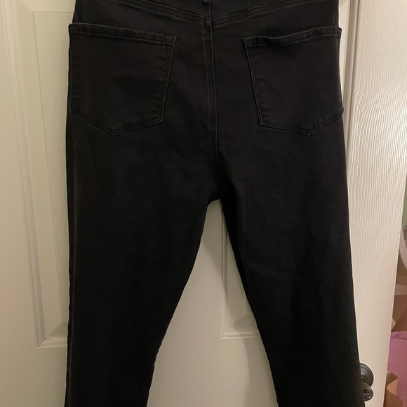 Black jeans - Picture 3 of 3